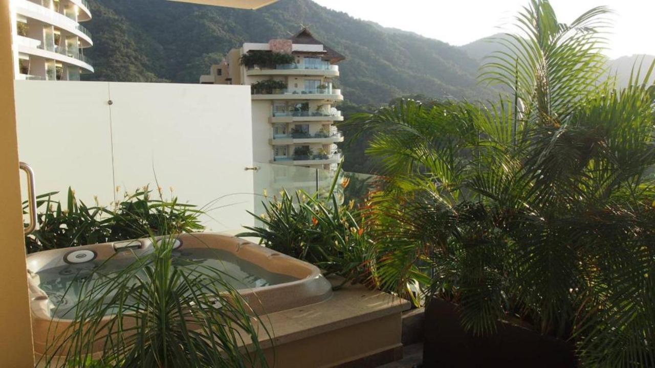 פוארטו ואלארטה Suites At Garza Blanca Preserve Resort & Spa מראה חיצוני תמונה